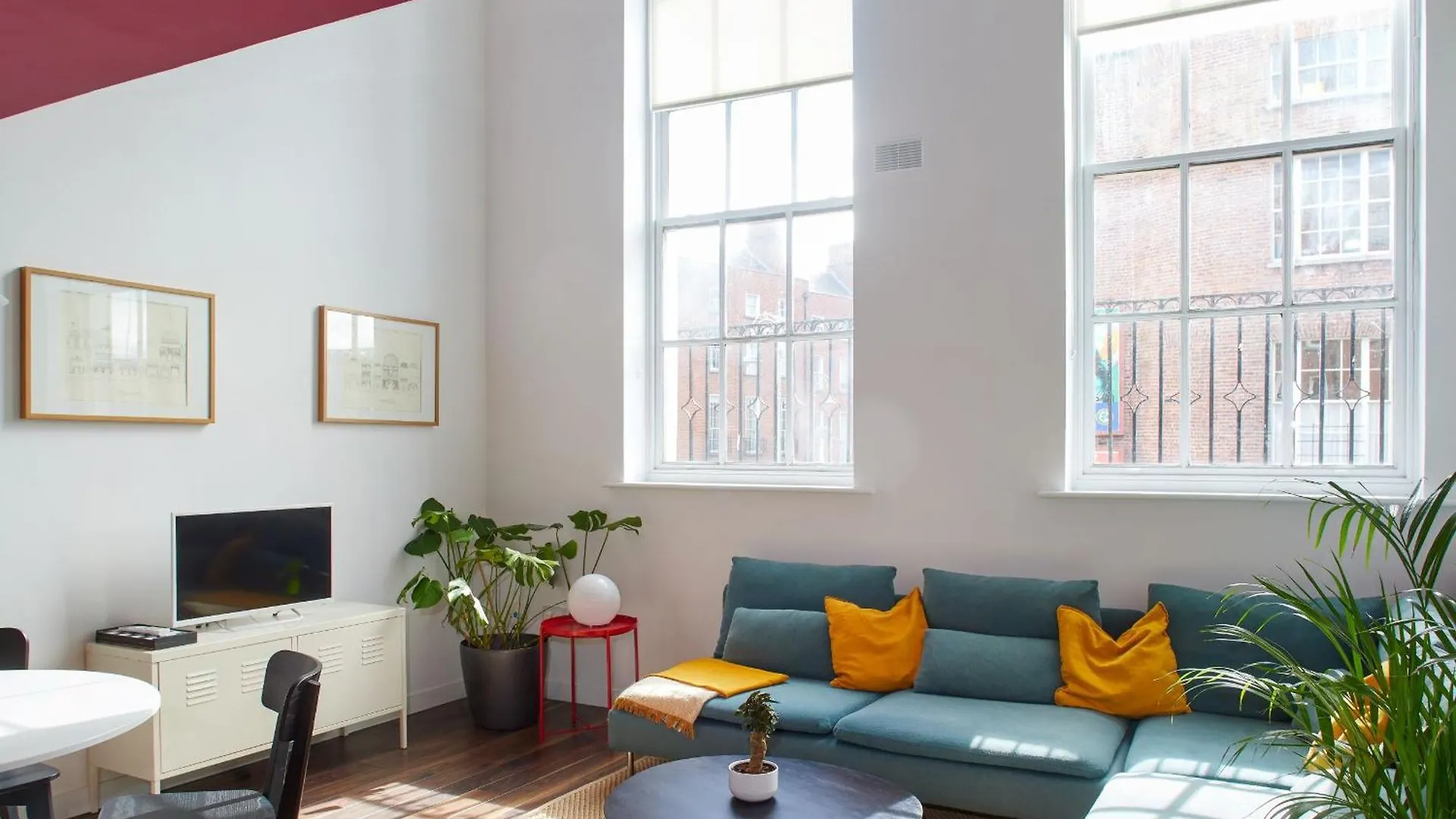 Inner City Centre Modern Duplex In Dublin